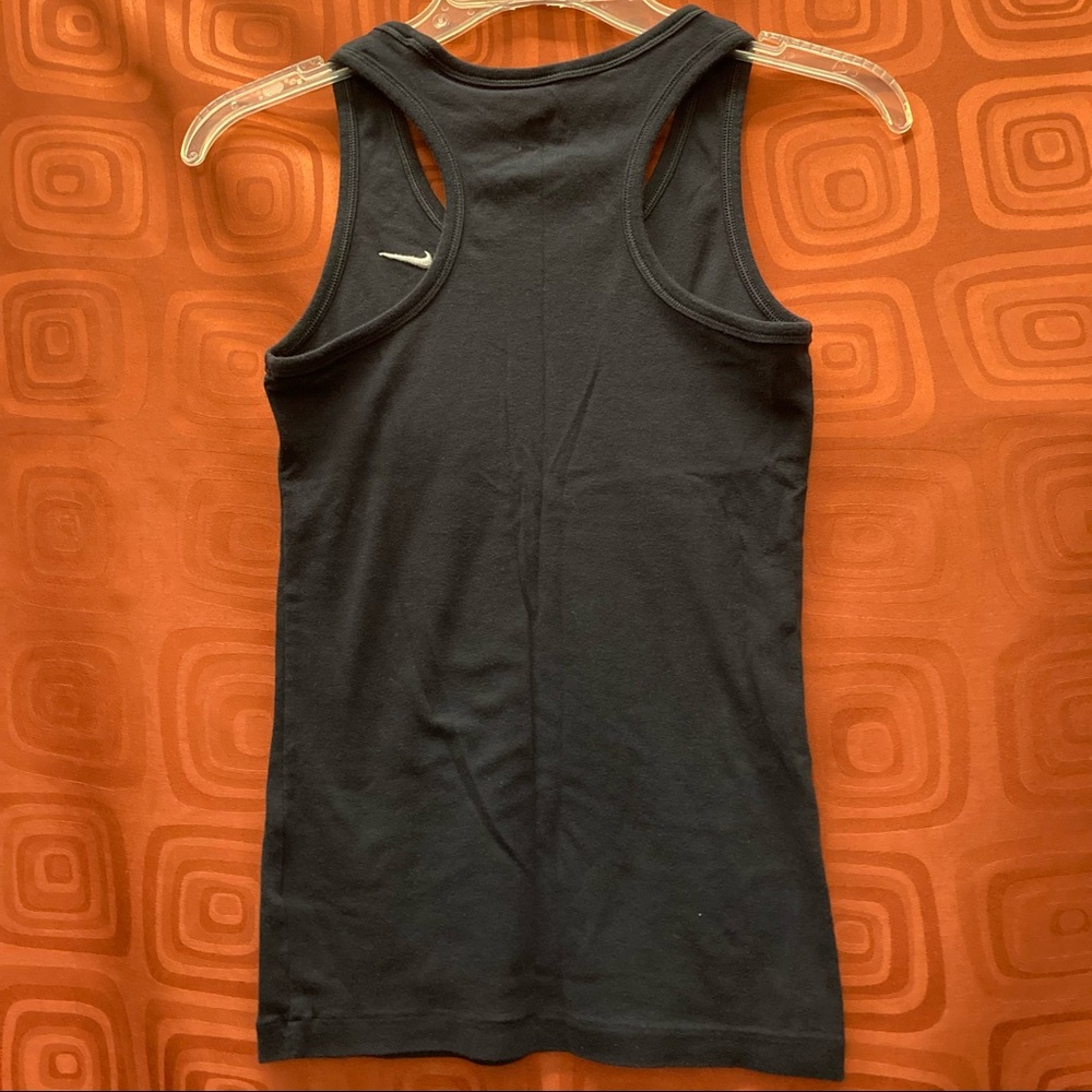 NIKE Racerback - Picture 2 of 4